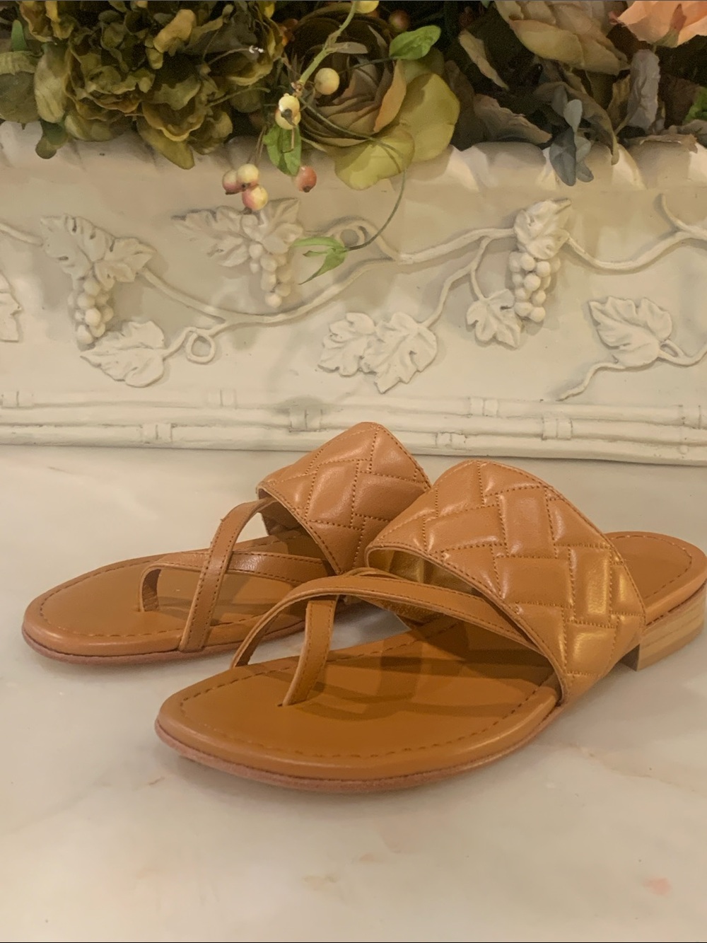 J.MCLAUGHLIN Sandals Shay Brown Leather Multi Strap Thong Size 9